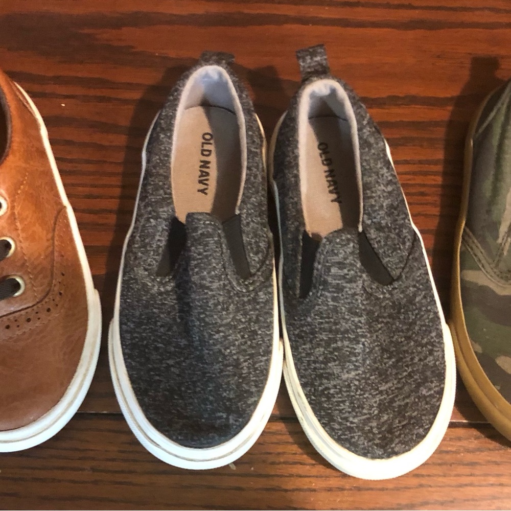 Old Navy Gray Slip-On Sneakers with White Sole